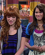 Shake_It_Up_S02E08_Auction_It_Up_1080p_BTD_002974.jpg