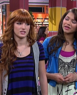Shake_It_Up_S02E08_Auction_It_Up_1080p_BTD_002986.jpg