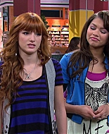 Shake_It_Up_S02E08_Auction_It_Up_1080p_BTD_002987.jpg