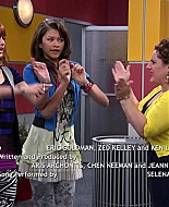 Shake_It_Up_S02E08_Auction_It_Up_1080p_BTD_003066.jpg