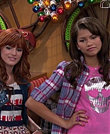 Shake_It_Up_S02E09_Camp_It_Up_1080p_BTD_003314.jpg