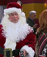 Shake_It_Up_S02E10_Jingle_It_Up_1080p_BTD_001040.jpg