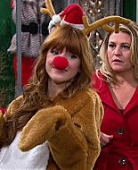 Shake_It_Up_S02E10_Jingle_It_Up_1080p_BTD_001695.jpg