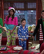 Shake_It_Up_S02E10_Jingle_It_Up_1080p_BTD_003143.jpg