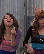 Shake_It_Up_S02E11_Apply_It_Up_720p_BTD_000607.jpg
