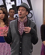 Shake_It_Up_S02E11_Apply_It_Up_720p_BTD_001005.jpg
