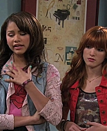 Shake_It_Up_S02E11_Apply_It_Up_720p_BTD_002747.jpg