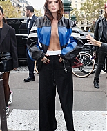 Vetements_PFW_Outside_BTD_28329.jpg