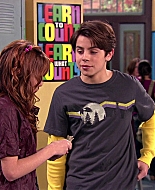 Wizards_of_Waverly_Place_S03E20_Maxs_Secret_Girlfriend_1080p_BTD_000171.jpg