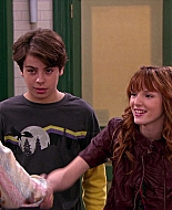 Wizards_of_Waverly_Place_S03E20_Maxs_Secret_Girlfriend_1080p_BTD_001110.jpg