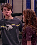 Wizards_of_Waverly_Place_S03E20_Maxs_Secret_Girlfriend_1080p_BTD_001316.jpg