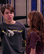 Wizards_of_Waverly_Place_S03E20_Maxs_Secret_Girlfriend_1080p_BTD_001318.jpg