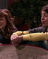 Wizards_of_Waverly_Place_S03E20_Maxs_Secret_Girlfriend_1080p_BTD_002665.jpg