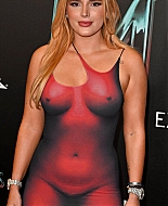 bellathornedaily_28429~4.jpg