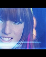 bellathornedaily_Watchme_shakeitup_mv_000036.jpg