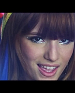 bellathornedaily_Watchme_shakeitup_mv_000044.jpg
