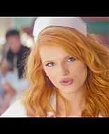 bellathornedaily_callitwhatever_screencaps_000227.jpg