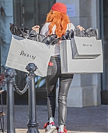 bellathornedaily_droppincash_set_sept18_281329.jpg