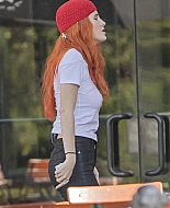 bellathornedaily_droppincash_set_sept18_284929.jpg