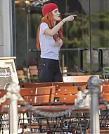 bellathornedaily_droppincash_set_sept18_285429.jpg