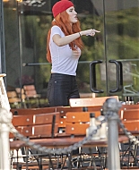 bellathornedaily_droppincash_set_sept18_285629.jpg