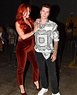 bellathornedaily_efronfashion_fw_milan_283129.jpg