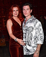 bellathornedaily_efronfashion_fw_milan_283229.jpg