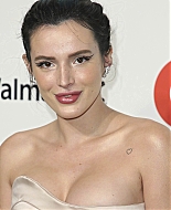 bellathornedaily_eltonviewingparty_arrivals_281729.jpg
