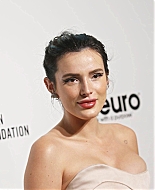 bellathornedaily_eltonviewingparty_arrivals_282129.jpg