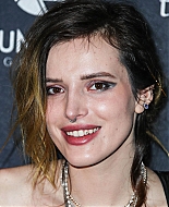bellathornedaily_filmingitalyawards_281929.jpg