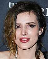 bellathornedaily_filmingitalyawards_283029.jpg