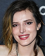 bellathornedaily_filmingitalyawards_284129.jpg