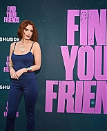 bellathornedaily_findyourfriendslapremiere_arrivals_285729.jpg