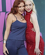 bellathornedaily_findyourfriendslapremiere_arrivals_288829.jpg