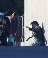 bellathornedaily_habit_filming_feb2020_28229.jpg