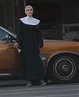 bellathornedaily_habit_filming_feb2020_28329.jpg
