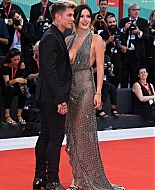 bellathornedaily_jokerpremiere_venicefilmfestival_2810429.jpg