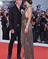 bellathornedaily_jokerpremiere_venicefilmfestival_2813729.jpg