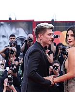 bellathornedaily_jokerpremiere_venicefilmfestival_287229.jpg