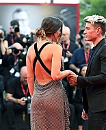 bellathornedaily_jokerpremiere_venicefilmfestival_287829.jpg