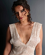 bellathornedaily_portraits26_281129.jpg