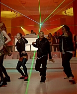 bellathornedaily_somethingtodancefor_ttylxox_mashup_mv_000091.jpg
