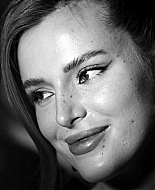 bellathornedaily_timeisup_premiere_interviews_rome_28329.jpg