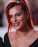 bellathornedaily_timeisup_premiere_redcarpet_rome_281129.jpg