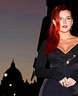 bellathornedaily_timeisup_premiere_redcarpet_rome_281729.jpg