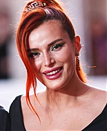 bellathornedaily_timeisup_premiere_redcarpet_rome_28329.jpg