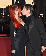 bellathornedaily_timeisup_premiere_redcarpet_rome_285029.jpg