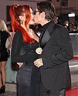 bellathornedaily_timeisup_premiere_redcarpet_rome_285429.jpg