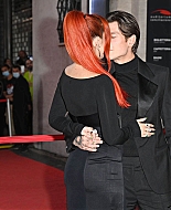 bellathornedaily_timeisup_premiere_redcarpet_rome_286229.jpg
