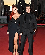 bellathornedaily_timeisup_premiere_redcarpet_rome_287329.jpg